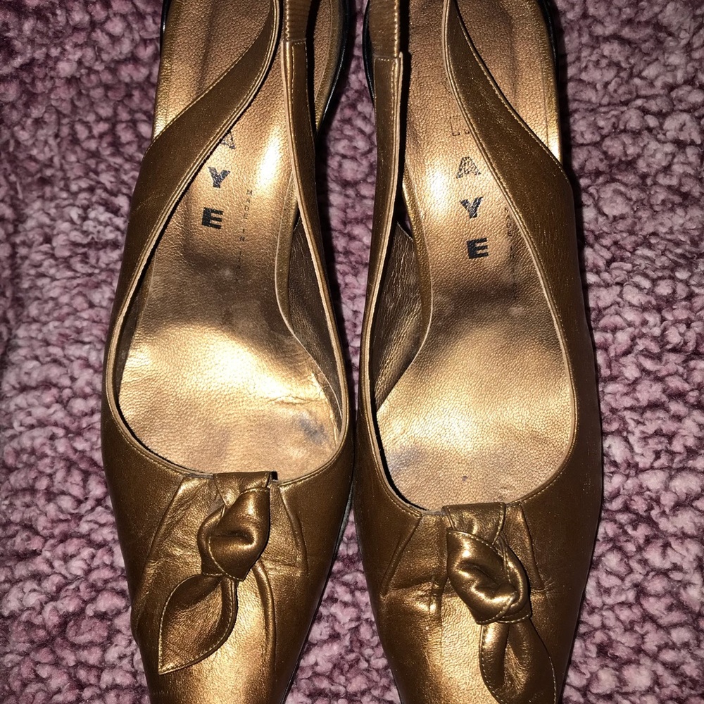 Graye heels - Picture 4 of 16